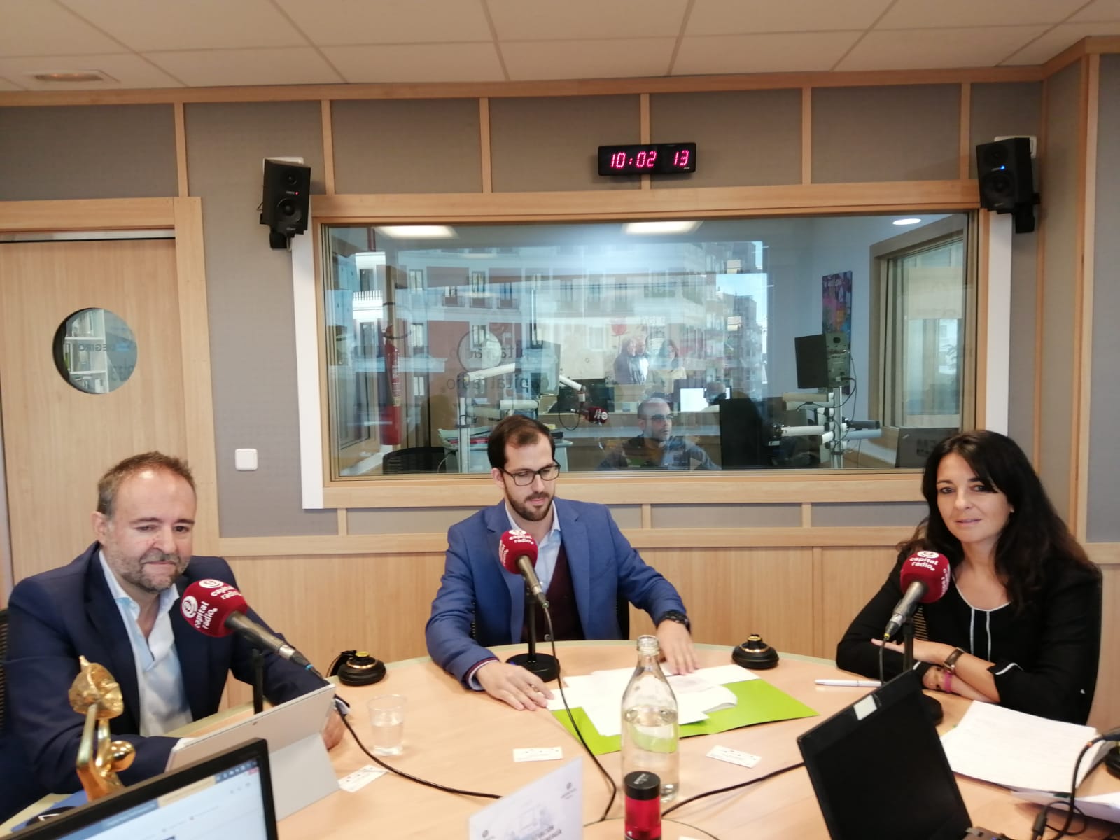 1bcb2929 ede3 4db8 80c2 4dd875017400 1bcb2929 ede3 4db8 80c2 4dd875017400