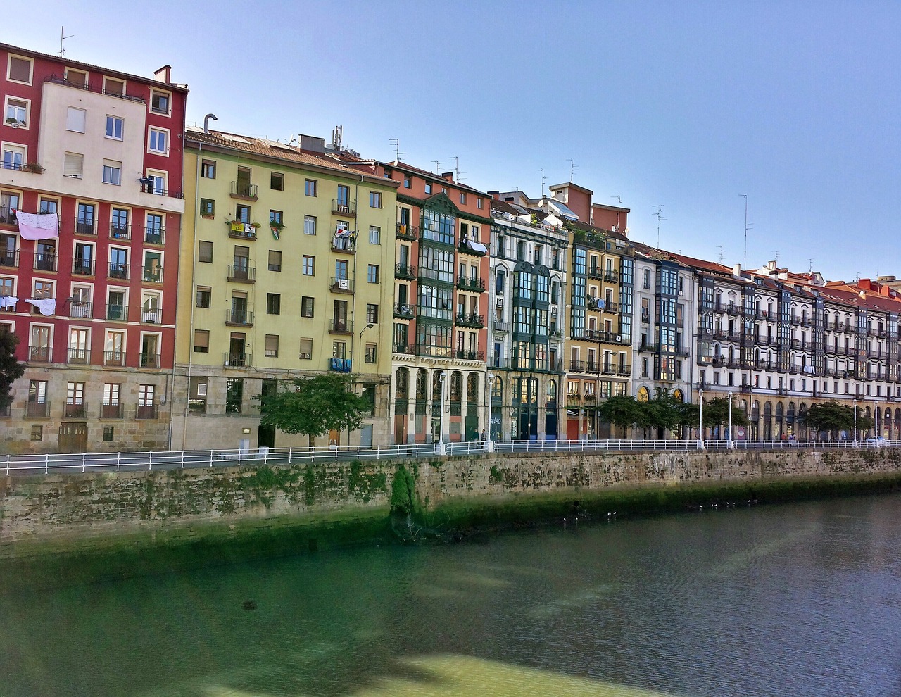bilbao 972157_1280 bilbao 972157_1280