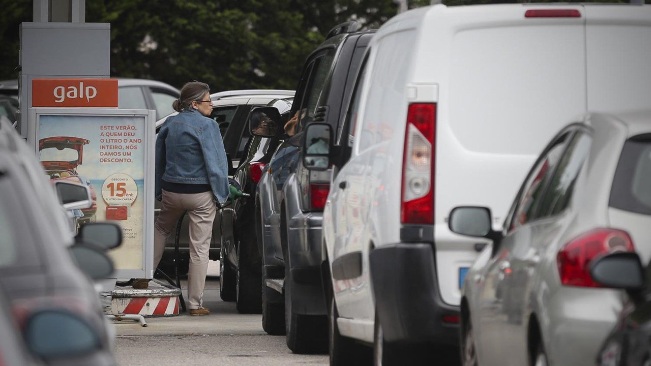 EBuAU tUYAAg7vo EBuAU tUYAAg7vo