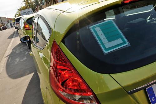 Coche de un conductor novel Coche de un conductor novel