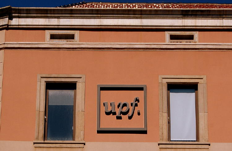 17379454853_b83da47dae_b 17379454853_b83da47dae_b