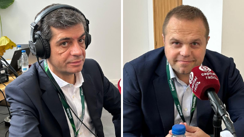 Raúl Moreno, socio responsable del Sector de Automoción y Productos Industriales en Ciberriesgo de Deloitte; y Juan Luis Garijo, vicepresidente para el Sur de Europa en CrowdStrike. Raúl Moreno, socio responsable del Sector de Automoción y Productos Industriales en Ciberriesgo de Deloitte; y Juan Luis Garijo, vicepresidente para el Sur de Europa en CrowdStrike.