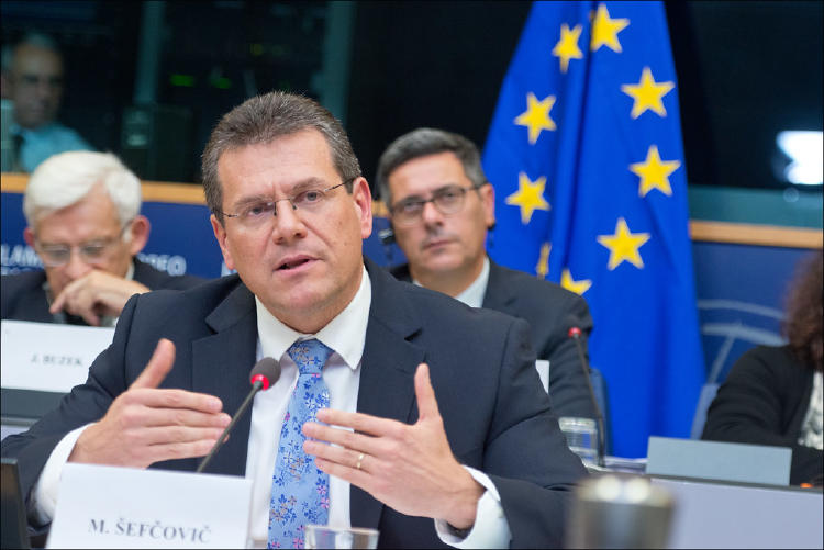 14964897424_885c6c5965_b (1) 14964897424_885c6c5965_b (1)