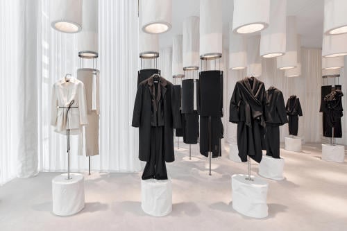 INDITEX_Past and Future Fabrics_02 Prendas de Zara