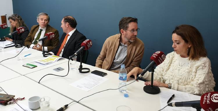 Pilar Córdoba ARAG - Javier Aguirre GENERALI - Jesús Canovaca DCM - Fernando Rivero MKT - Patricia Jiménez METLIFE 050419 2 Pilar Córdoba ARAG - Javier Aguirre GENERALI - Jesús Canovaca DCM - Fernando Rivero MKT - Patricia Jiménez METLIFE 050419 2