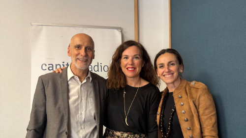Chimo Ortega, director de Movilidad sobre Ruedas en Capital Radio; Teresa Vela, directora de Marketing de Biogran; e Isabel López Rivadulla, directora de Comunicación de Signus Ecovalor. Chimo Ortega, director de Movilidad sobre Ruedas en Capital Radio; Teresa Vela, directora de Marketing de Biogran; e Isabel López Rivadulla, directora de Comunicación de Signus Ecovalor.