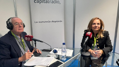 José Joaquín Flechoso junto con Elena Bernardo, subdelegada del Gobierno en la Comunidad de Madrid. José Joaquín Flechoso junto con Elena Bernardo, subdelegada del Gobierno en la Comunidad de Madrid.