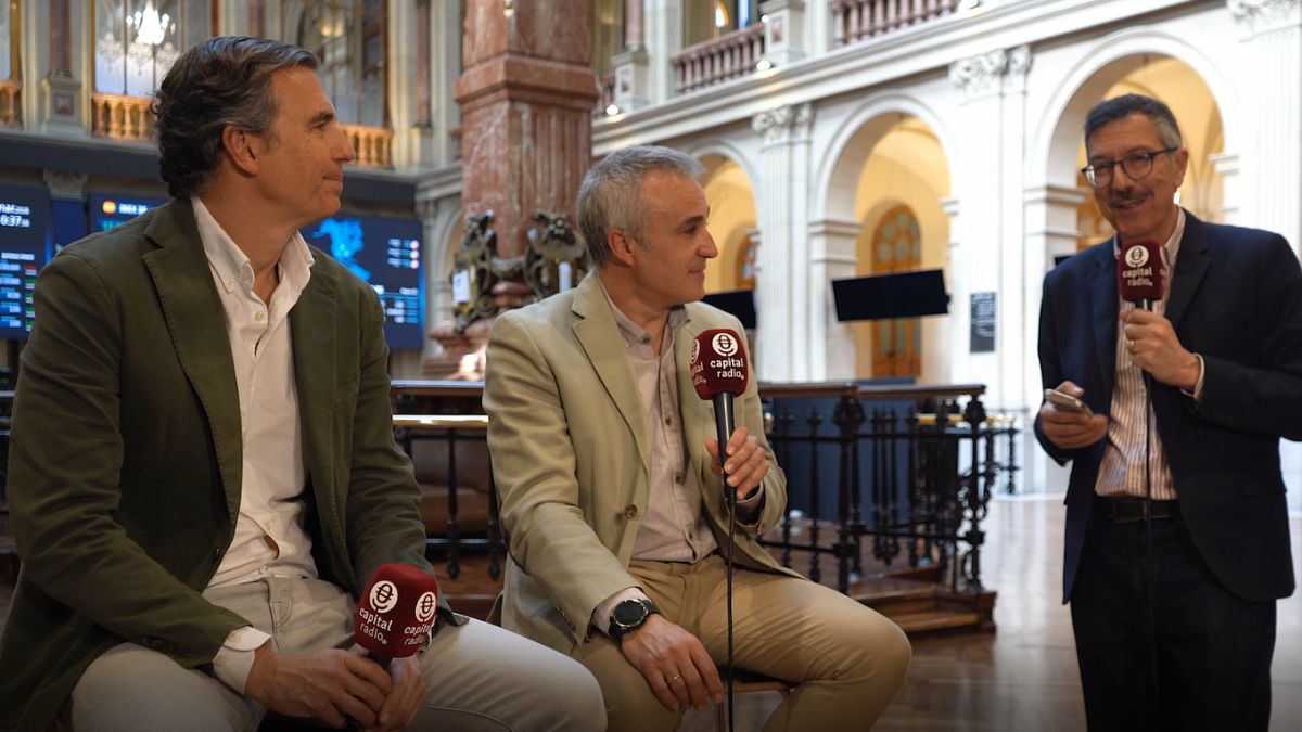 Antonio Chicote, gerente de Comunicaci&oacute;n de Ford Iberia; y Emilio Carmen, director de Servicio de Tennant Espa&ntilde;a.