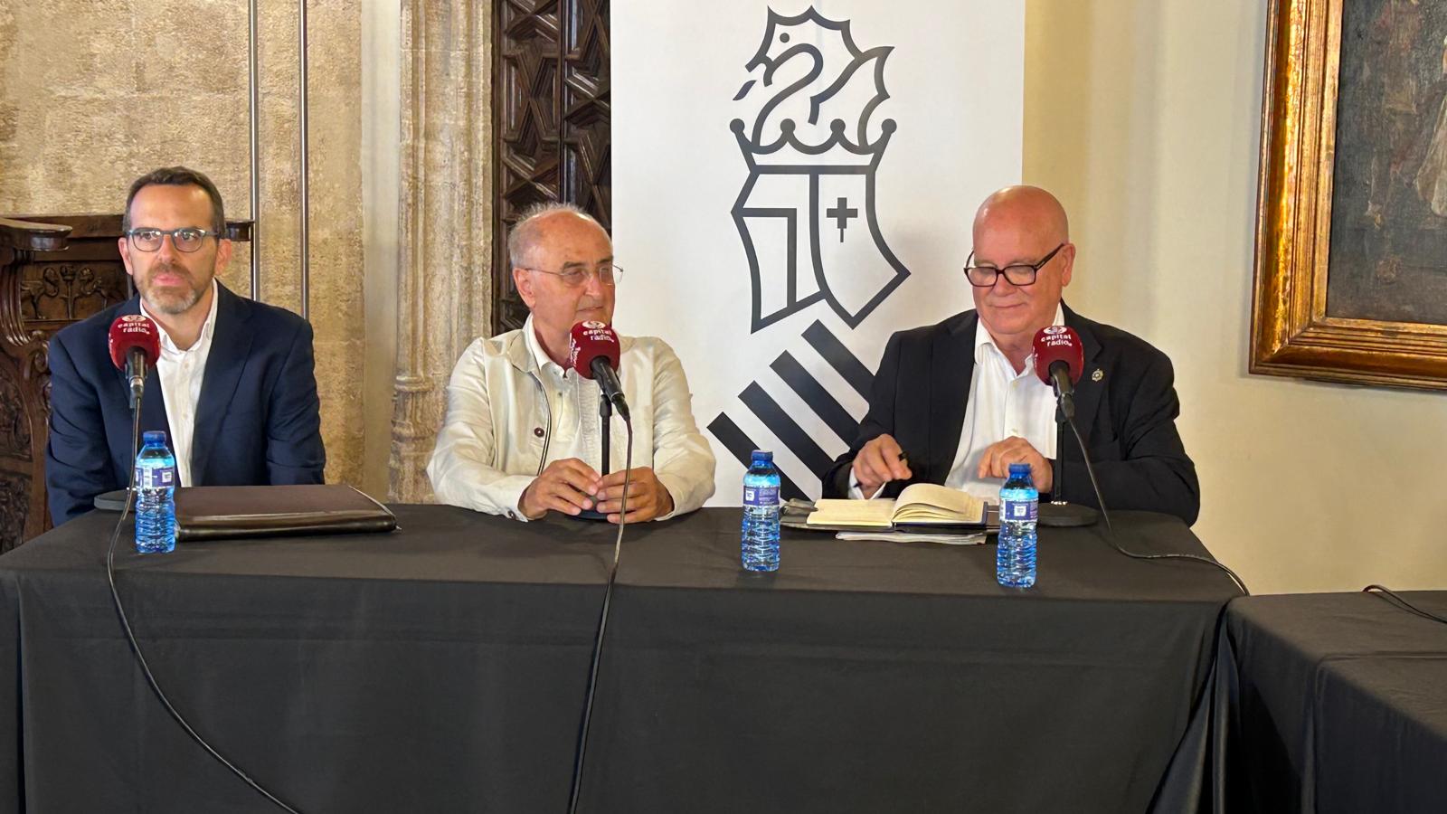 Vicente Palomo, coordinador técnico de la Oficina del Comisionado del Gobierno para el Corredor Mediterráneo (INECO); Francisco García, técnico ferroviario asesor del Movimiento #QuieroCorredor; y Manuel Ríos, director general de Transporte y Logística de la Generalitat Valenciana.