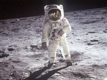 Primer hombre en la Luna