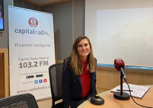 Elena Delfino Elena Delfino Aegon