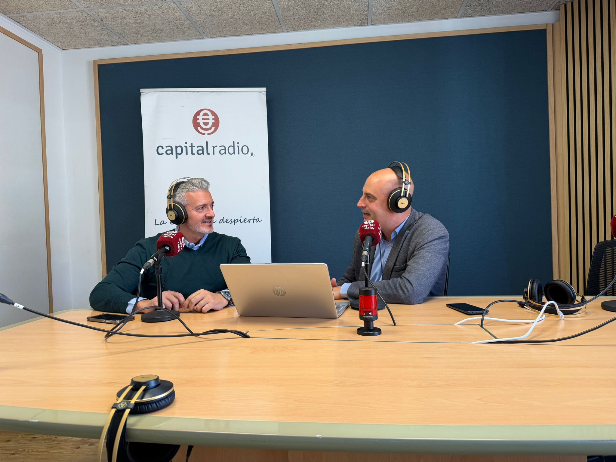 fOTO ENTREVISTA Juan Ram&oacute;n RE VISTE