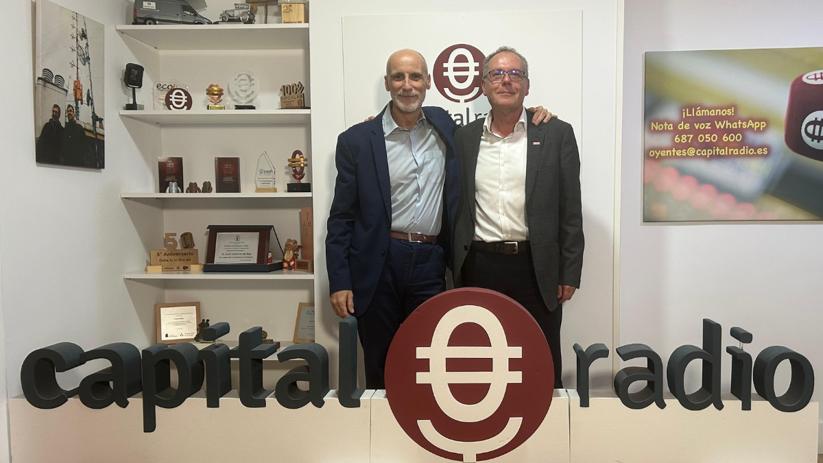 Chimo Ortega (Capital Radio) y Ricardo Olalla (Bosch España). Chimo Ortega (Capital Radio) y Ricardo Olalla (Bosch España).