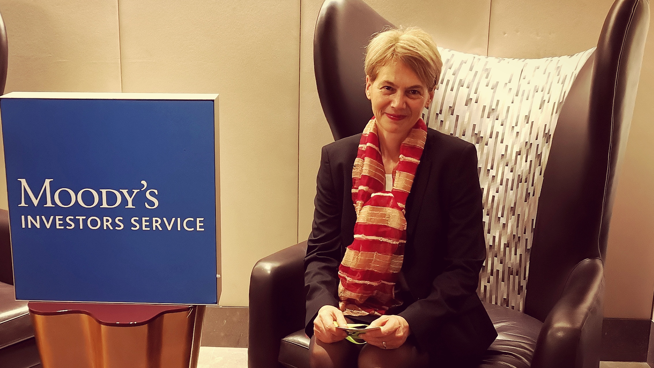 Kathrin Muehlbronner, analista principal y vicepresidenta senior de Moody´s Kathrin Muehlbronner, analista principal y vicepresidenta senior de Moody´s