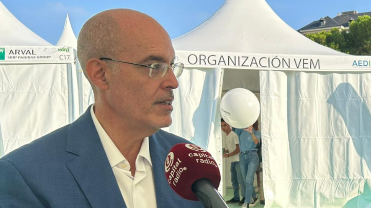 Arturo Pérez de Lucia, director general de AEDIVE, la Asociación Empresarial española para el Desarrollo e Impulso de la Movilidad Eléctrica.