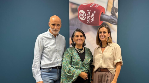 Chimo Ortega, director de Movilidad sobre Ruedas; Teresa Díaz Tártalo, profesora e investigadora del Instituto de la Familia CEU y colaboradora activa vinculada a la Asociación Estatal de Acogimiento Familiar (ASEAF); e Isabel López Rivadulla, directora de Comunicación y Marketing en Signus Ecovalor. Chimo Ortega, director de Movilidad sobre Ruedas; Teresa Díaz Tártalo, profesora e investigadora del Instituto de la Familia CEU y colaboradora activa vinculada a la Asociación Estatal de Acogimiento Familiar (ASEAF); e Isabel López Rivadulla, directora de Comunicación y Marketing en Signus Ecovalor.