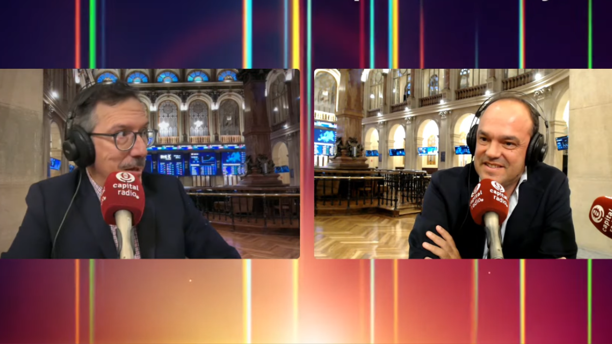 Luis Vicente Muñoz y José Carlos Díez en el Palacio de la Bolsa de Madrid.