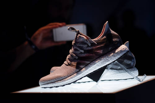 Adidas_robot.jpg Adidas_robot.jpg