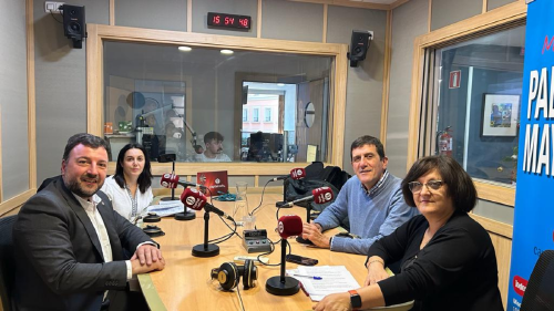 Fernando Mosteiro, secretario general de Lares; Soraya Herrera, responsable del Área de Proyectos Lares; y José Manuel Llario, presidente de la Asociación de Lares en Castilla La Mancha (ACESCAM).