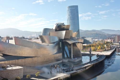 Museo_Guggenheim,_Bilbao_(31273245344)