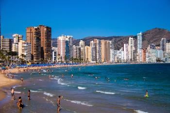 vivienda playa benidorm.jpg