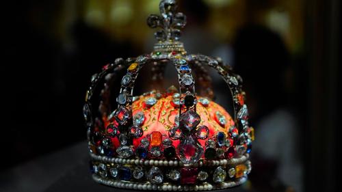 Corona Louvre Corona Louvre