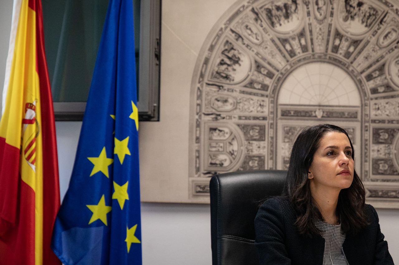 EmephcxXUAIkEu6 EmephcxXUAIkEu6