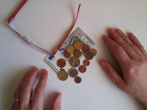 peter facebook pension 1745842_1920 peter facebook pension 1745842_1920