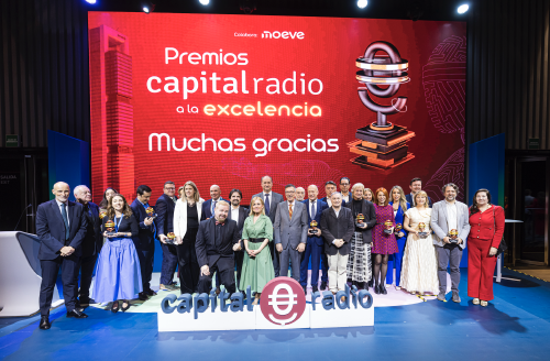 Premiados en la VIII Edición de los Premios Capital Radio a la Excelencia. Premiados en la VIII Edición de los Premios Capital Radio a la Excelencia.