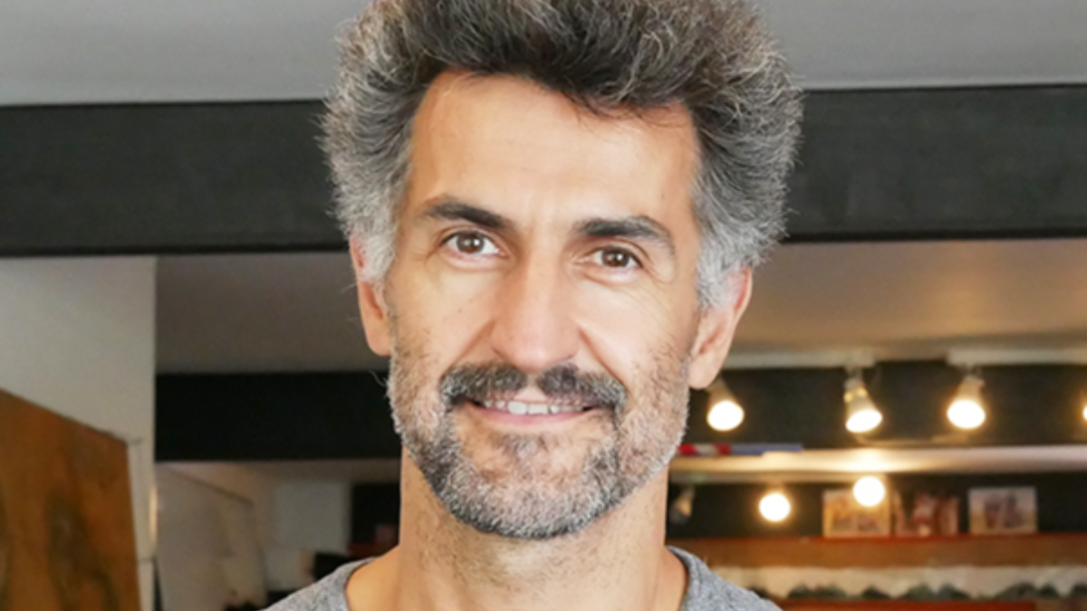 Ibon Cormenzana, fundador de Arcadia Motion Pictures, director, guionista, productor de pel&iacute;culas tan reconocidas como As bestas, Robot Dreams, Blancanieves o Mediterr&aacute;neo visita El Laboratorio de Gabriel Crespo para descubrir el negocio que se esconde detr&aacute;s de la gran pantalla.