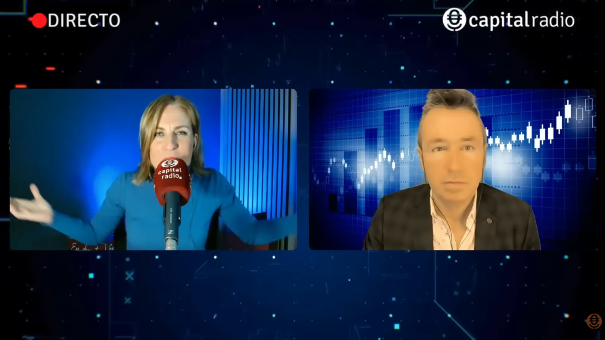 Laura Blanco y Alberto Iturralde durante la primera Clase de los Viernes del 2026.