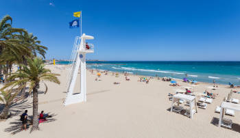Playa del Postiguet en Alicante Playa del Postiguet en Alicante