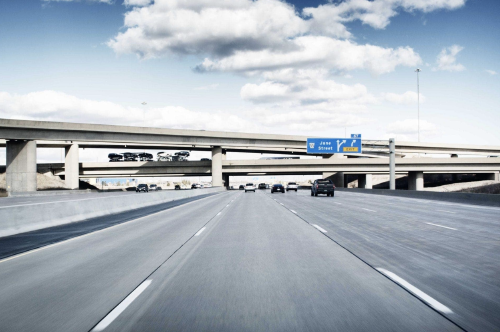 Autopista ETR 407 en Toronto, Canadá (construida y gestionada por Ferrovial) Autopista ETR 407 en Toronto, Canadá (construida y gestionada por Ferrovial)