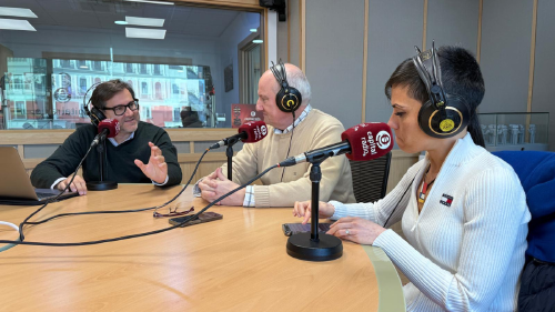 Ignacio Linares, fundador de Alva.biz; Borja Adsuara, abogado y consultor es experto en Derecho, Estrategia y Comunicación Digital; y Esther Paniagua, columnista y autora especializada en tecnología, ciberseguridad y gobernanza digital. Ignacio Linares, fundador de Alva.biz; Borja Adsuara, abogado y consultor es experto en Derecho, Estrategia y Comunicación Digital; y Esther Paniagua, columnista y autora especializada en tecnología, ciberseguridad y gobernanza digital.
