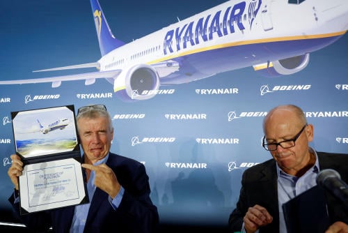 Michael O\'Leary, CEO de Ryanair, y Dave Calhoun, CEO de Boeing