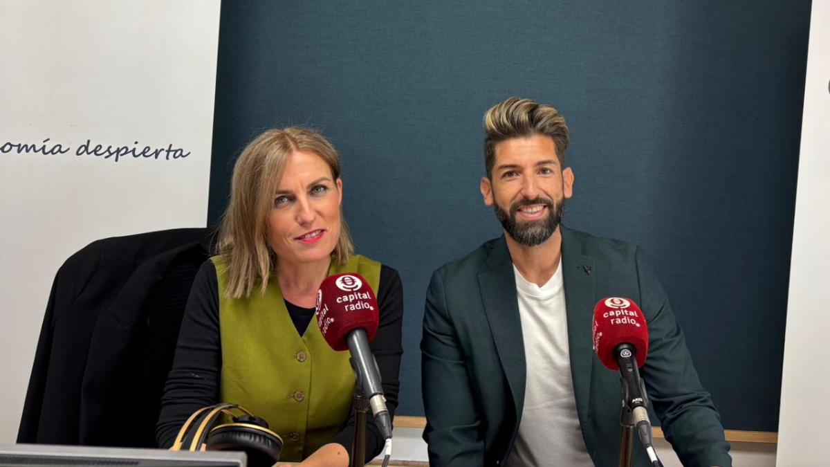 Laura Blanco, directora de Contenidos de Capital Radio; y Jaime Botín, CEO de Epika Comunicación. Laura Blanco, directora de Contenidos de Capital Radio; y Jaime Botín, CEO de Epika Comunicación.